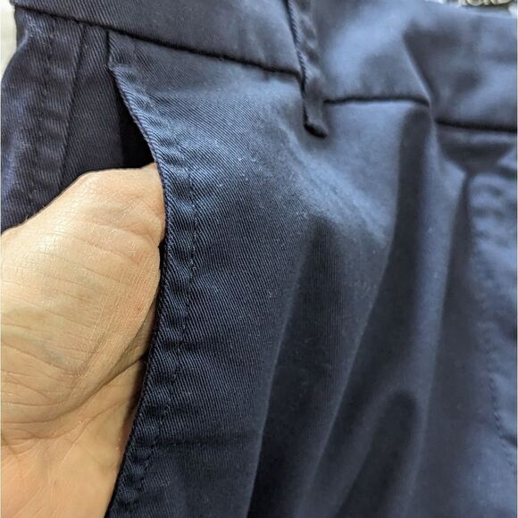 J.Crew 7” Chino Shorts | Navy High Rise Tailored Fit sz 8 Minimalist Chic - Picture 7 of 7